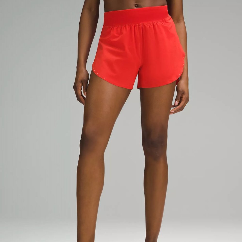 Women's Hot Heat Fast and Free Reflective High-Rise Classic-Fit Short 3"